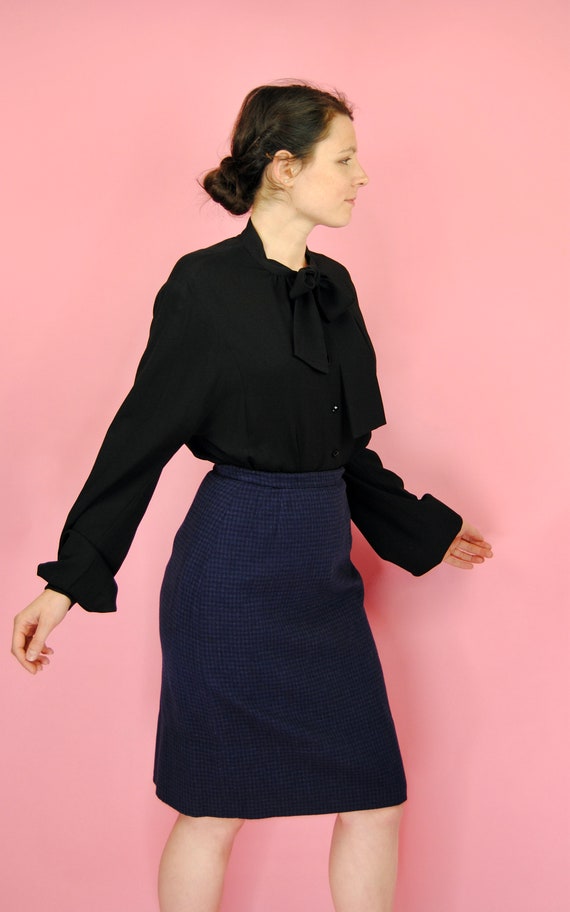 1940s Scottish Wool Country Life Navy Blue Skirt … - image 4