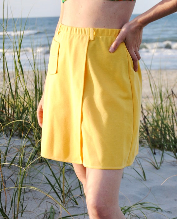 Vintage 1960s 1970s Jantzen Pale Yellow Skort Ski… - image 1