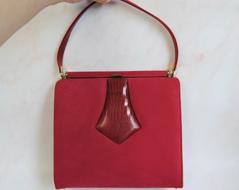 1960s 1970s Pink-Red Johansen Handbag