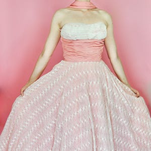Vintage 1950s Pink & Off White Eyelet Cotillion Originals Formal Prom Wedding Cocktail Party Dress - Small (has been taken in)