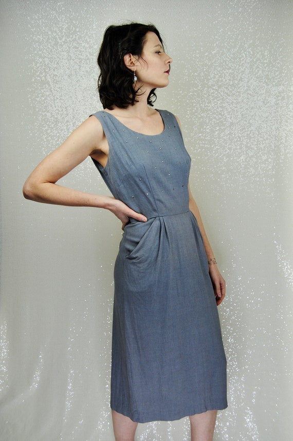 1950s Grey- Blue Dress with Rhinestones and Pocke… - image 4