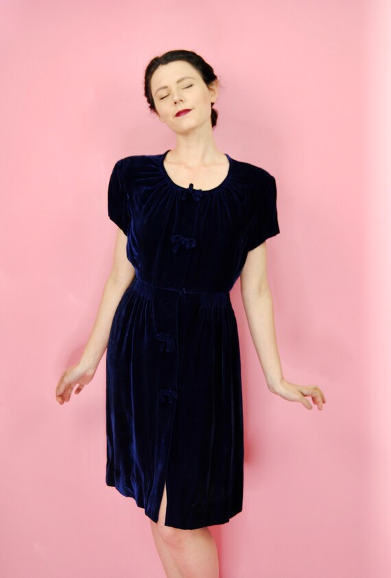 1940s Ellen Kaye Blue Velvet Cocktail Dress Sm Gem