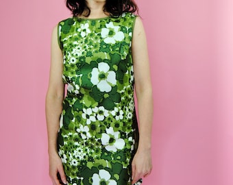 green emerald velvet dress Jessica Howard Short Mother of Bride Jacket Dress main image 0