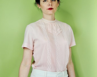 1950s Vintage Pastel Pink Blouse or Top with Jabot Style Collar - Sm