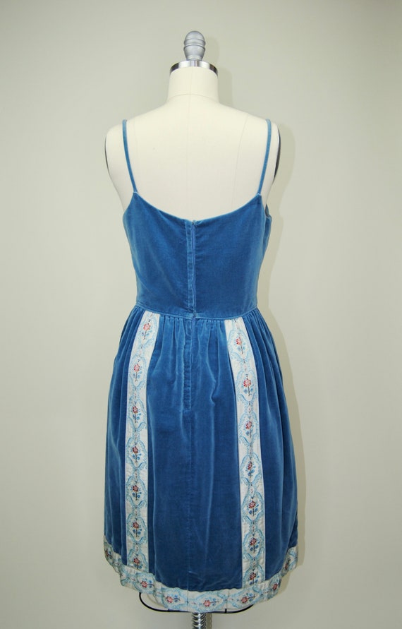 RARE 1960s Vintage Ice Blue Velvet Ballet Core Dr… - image 7