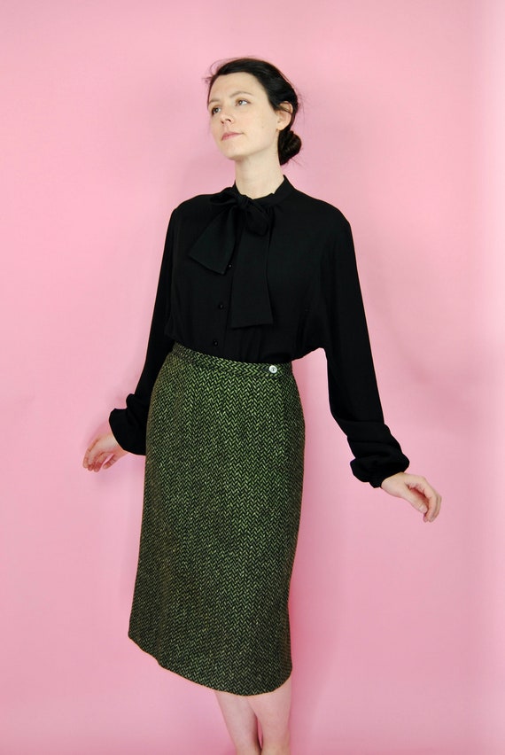 1950s 1960s Black and Green Chevron Wool Skirt - S