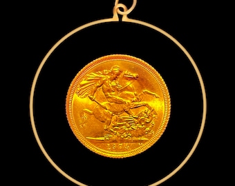 9ct Gold Hologram Pendant - Full Sovereign Coin (Large)