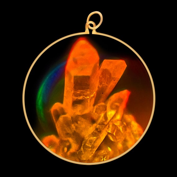 9ct Gold Hologram Pendant - Crystals (Large)