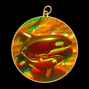 9ct Gold Hologram Pendant - Killer Whale Orca Parent & Child (Large)