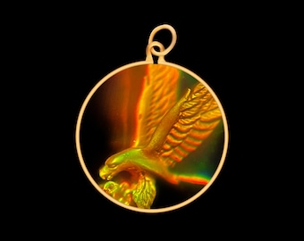 9ct Gold Hologram Pendant - Eagle (Small)