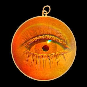 9ct Gold Hologram Pendant - Eye (Large)