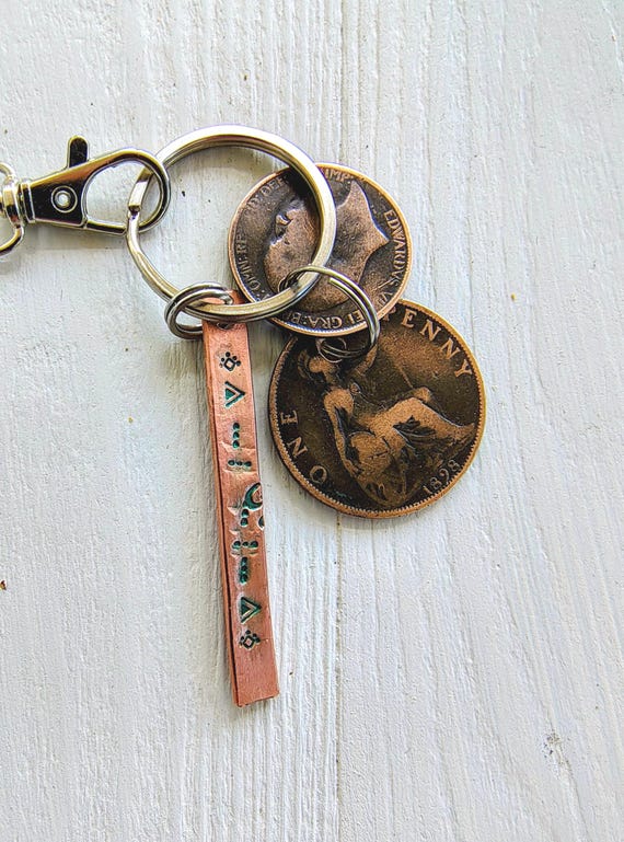 Porte-clés Ancien En Métal - Lot De Couleurs - Occasion
