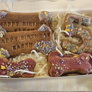 Custom Dog Birthday Treat Box – Personalized, All-Natural Celebration Biscuits