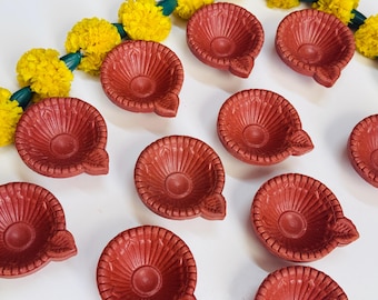 Traditional Diwali Diya, Diwali Oil Lamp, Clay Diyas, Diwali Gifts, Diwali Home Decor, Festival of Lights