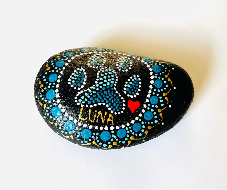 Personalized Dog and Cat Memorial Stones with Paw Print: Waterproof Memorial Garden Gifts For Pet Loss, Dog Loss Sympathy Gift image 6