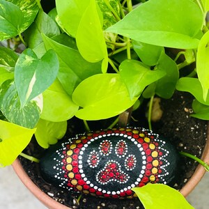 Personalized Dog and Cat Memorial Stones with Paw Print: Waterproof Memorial Garden Gifts For Pet Loss, Dog Loss Sympathy Gift image 13