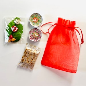 Haldi Kumkum Pooja Return Gift Under 5 | Navratri Pooja Gifts For Woman | Varalaxmi Pooja Return Gifts | Thambulam Gifts | Durga Pooja Gifts