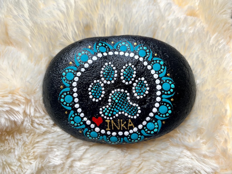 Personalized Dog and Cat Memorial Stones with Paw Print: Waterproof Memorial Garden Gifts For Pet Loss, Dog Loss Sympathy Gift image 12