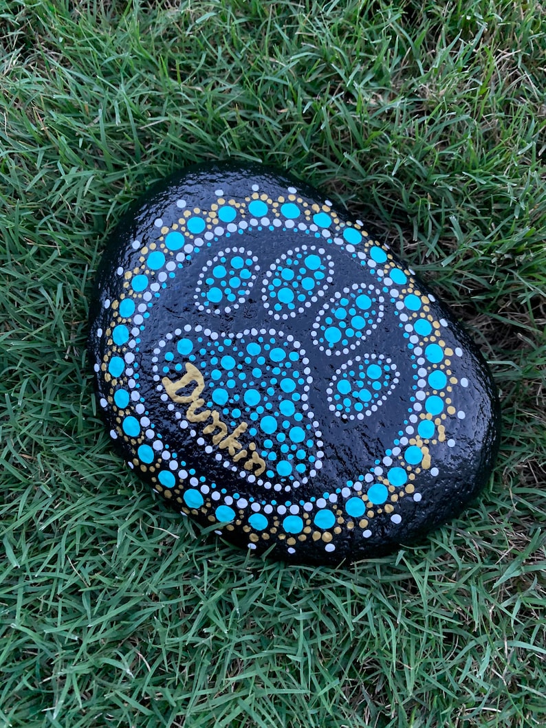 Personalized Dog and Cat Memorial Stones with Paw Print: Waterproof Memorial Garden Gifts For Pet Loss, Dog Loss Sympathy Gift image 4