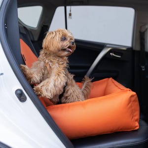 Orange Dog Car seat - Small Dogs Booster - Travel Bed, Waterproof & washable - Up to 15 kg - Free Shipping
