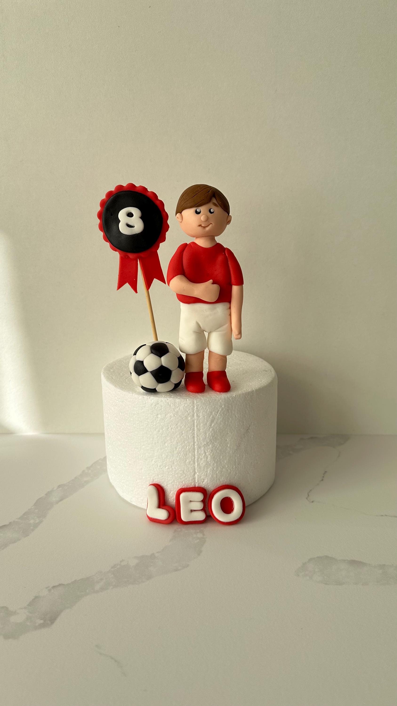 EDIBLE Handmade Football Player set.