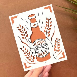 Svg de carte de bière de retraite heureuse, fichier de carte de retraite amusant pour la joie de Cricut, téléchargement numérique