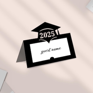 Tarjeta de lugar de graduación 2025 svg, decorar una mesa de graduación svg, plantilla de tarjeta de lugar SVG, descarga digital instantánea