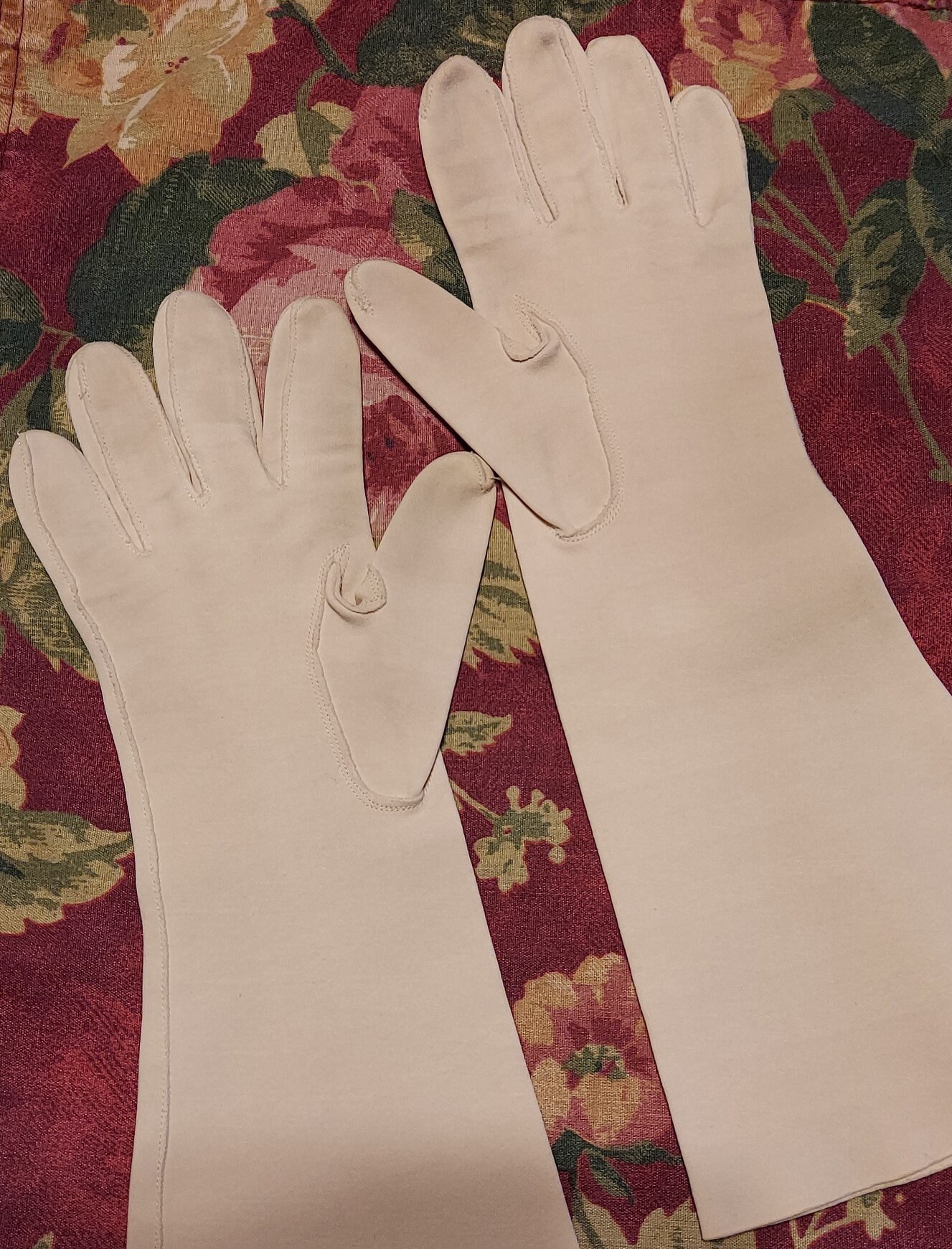 Gants Longs Femme Vintage – Blanc Shear – Taille S – Années 1940/50 – Occasion