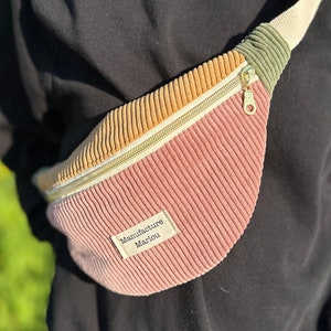 Sac banane en tissu velours côtelé tricolore