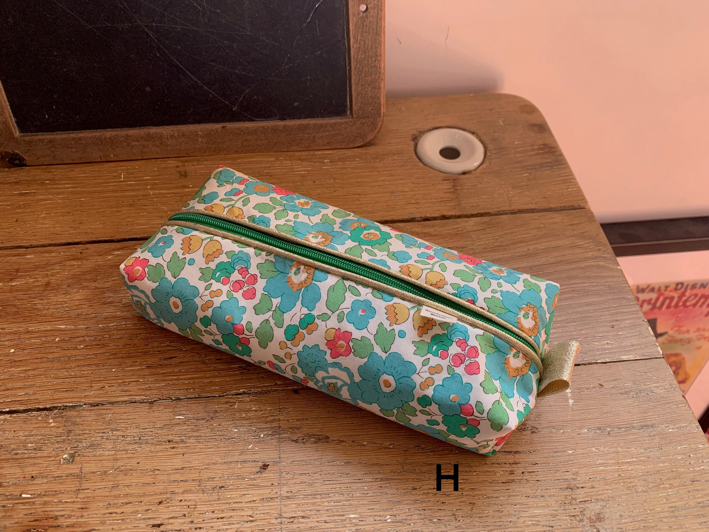 Trousse École Liberty Idéal Pour La Rentrée Des Classes et Le Travail - Personnalisable