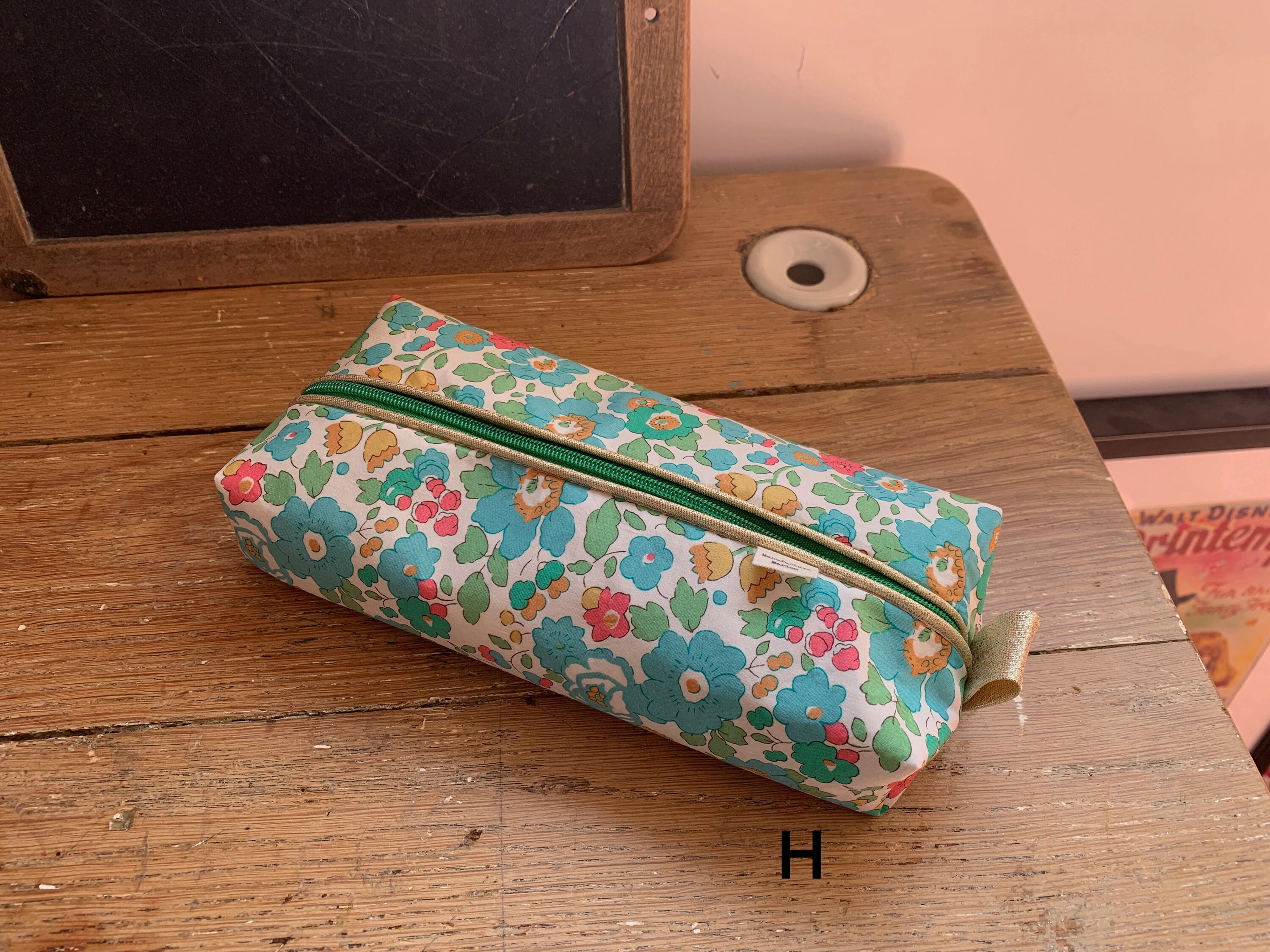 Trousse École Liberty Idéal Pour La Rentrée Des Classes et Le Travail - Personnalisable