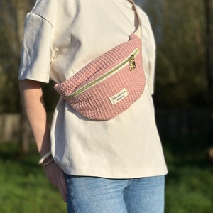 Banana bag in honeycomb fabric and organic linen, ideal shoulder bag for Mother's Day gift image 4