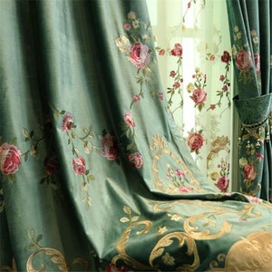 Rémy Luxury Green Velvet Embroidered Curtains