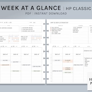 Puede incluir: Una página de planificador semanal con fondo blanco y texto negro. La página está dividida en secciones para cada día de la semana, con espacio para escribir tareas, citas y notas. La página también incluye una sección para una lista de tareas pendientes y una sección para realizar un seguimiento de los gastos. El texto "WEEK AT A GLANCE HP CLASSIC" está en la parte superior de la página.