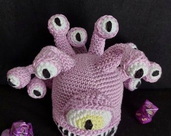 Crochet PATTERN Beholder - Main Image