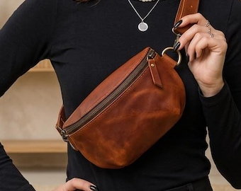 Leather fanny pack for women, Crossbody belt bag customizable, Personalized fanny pack, Leather bum bag women, Handmade fanny pack