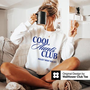 Cool Aunts Club Sweatshirt, Aunts Sweatshirt, Promoted to Aunt Sweatshirt Future Aunt Gifts New Aunt Gift