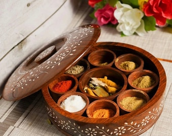 Wooden handmade Round Spice Box / Masala Dabba with Spoon for Kitchen, Spice Container