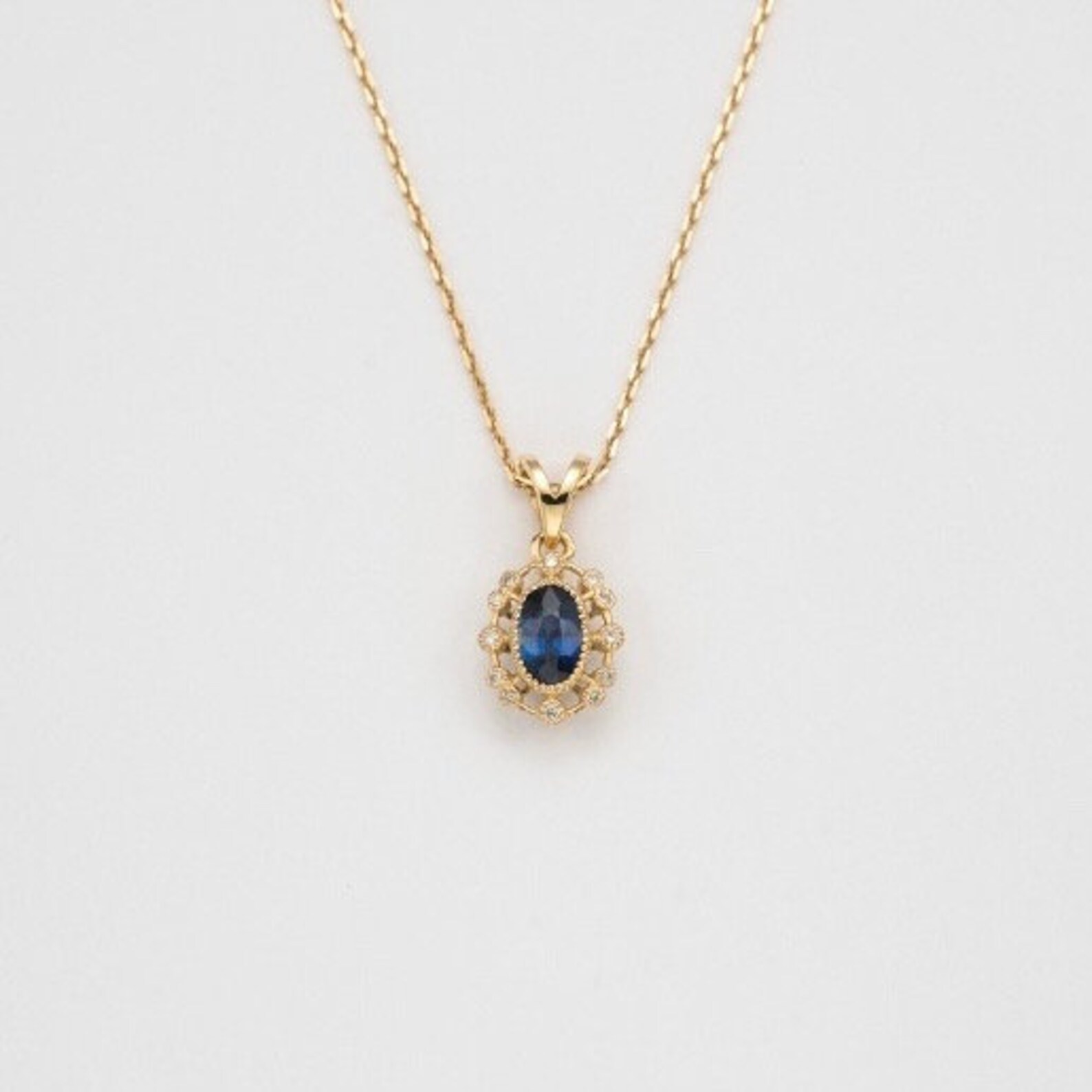 Vintage Blaue Saphir Halskette / zierliche Gold Halskette / - Etsy.de