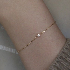 Diamond Solitaire Bracelet / Delicate CZ Bracelet / Thin Dainty Bracelet / Prom Bracelet / Friendship Bracelet / Birthday Gift for Her