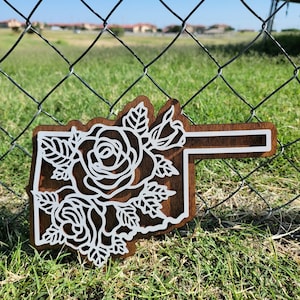 Oklahoma Floral Sign| Wooden Oklahoma State| Floral Rose Overlay| Oklahoma Cutout| Wood Sign| Holiday Gift| Wood State| Oklahoma Décor