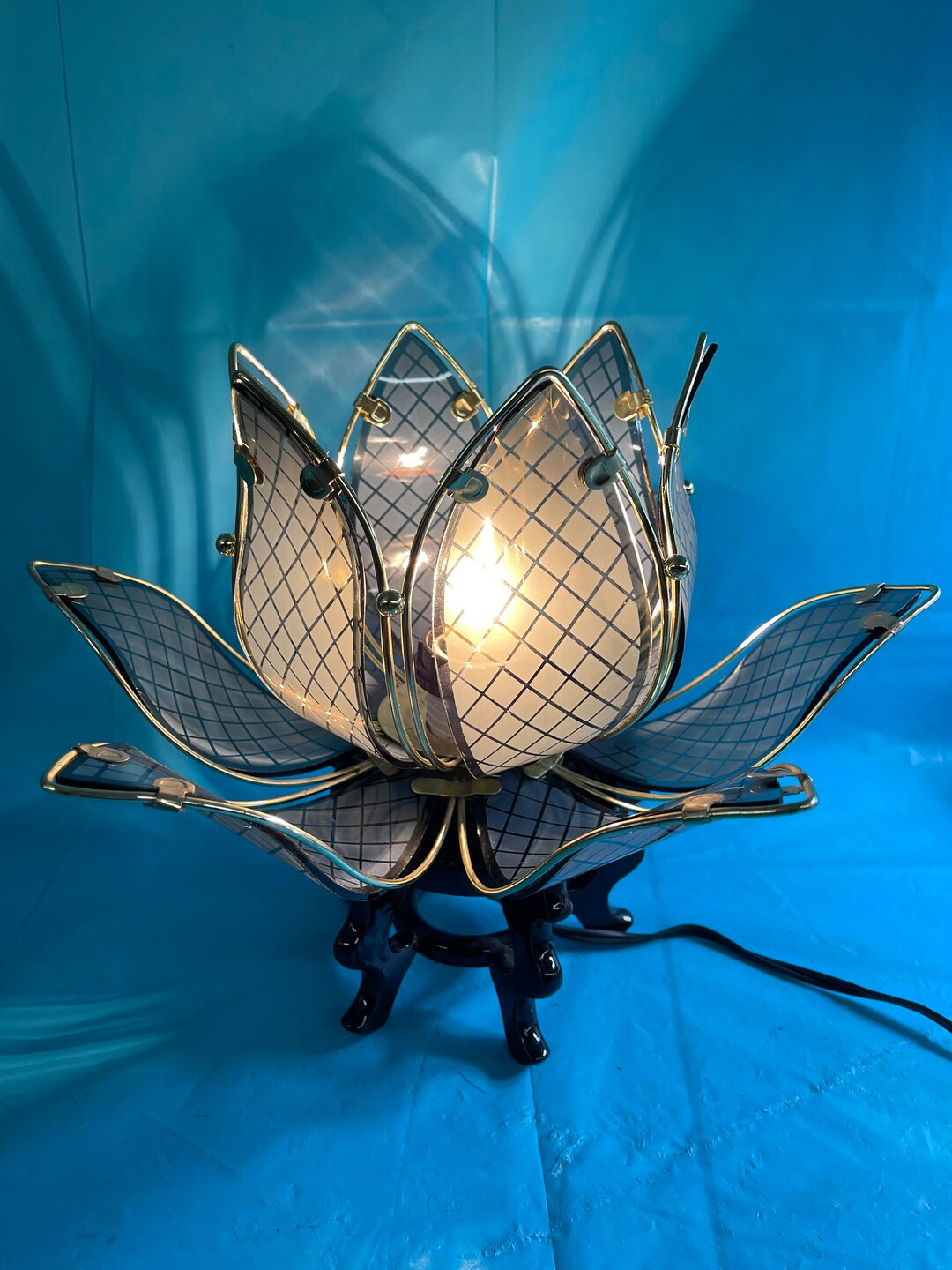 Lotus Flower Good Luck Fong Shui Table Touch Lamp With Smoke Glasses Etsy