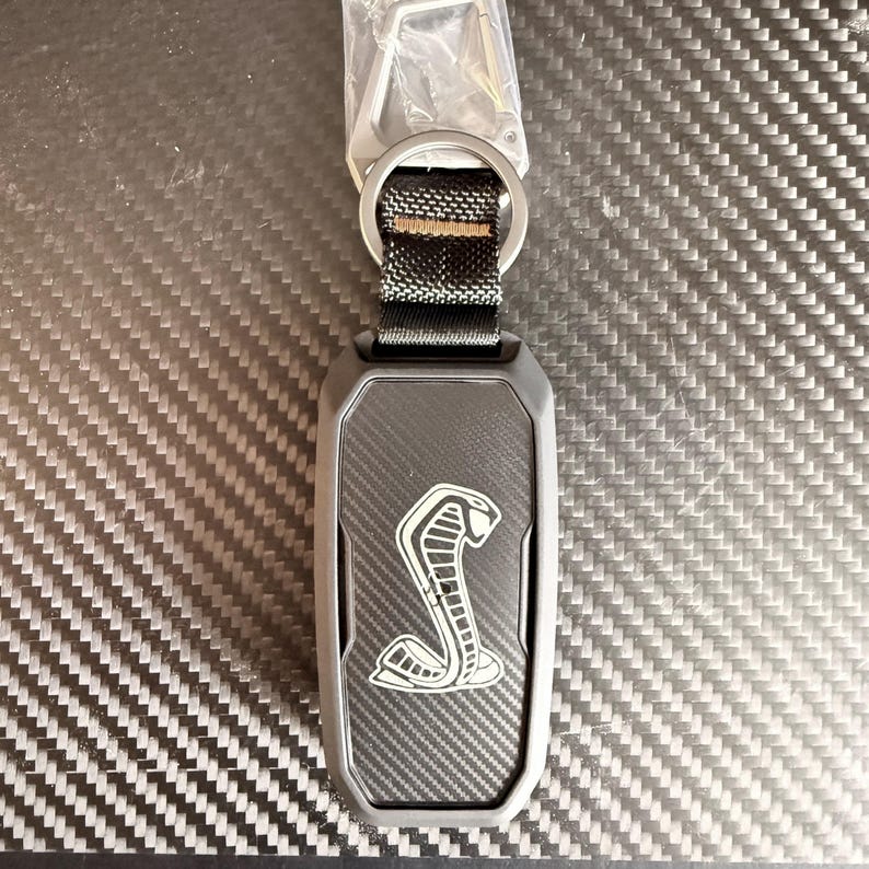 Custom Ford Key Fob Cover, Engraved Carbon-Style 5-Button Smart Key Case Shelby Snake