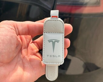 Tesla Magnetic Sunglass Holder Clips, Faux Leather 2-Pack for Model 3, Y, S, X