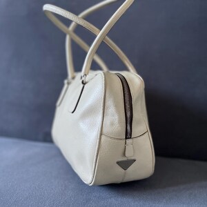 バッグ 00s PRADA vintage leather hand bag s-l400.jpg