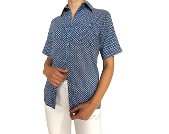 Camicia geometrica vintage anni '70, blu e bianca, in cotone, taglia media