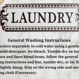 Embroidered Cross with Lilies, Easter, Baptism Linen Hemstitch Dinner Napkins Set of Four bild 5