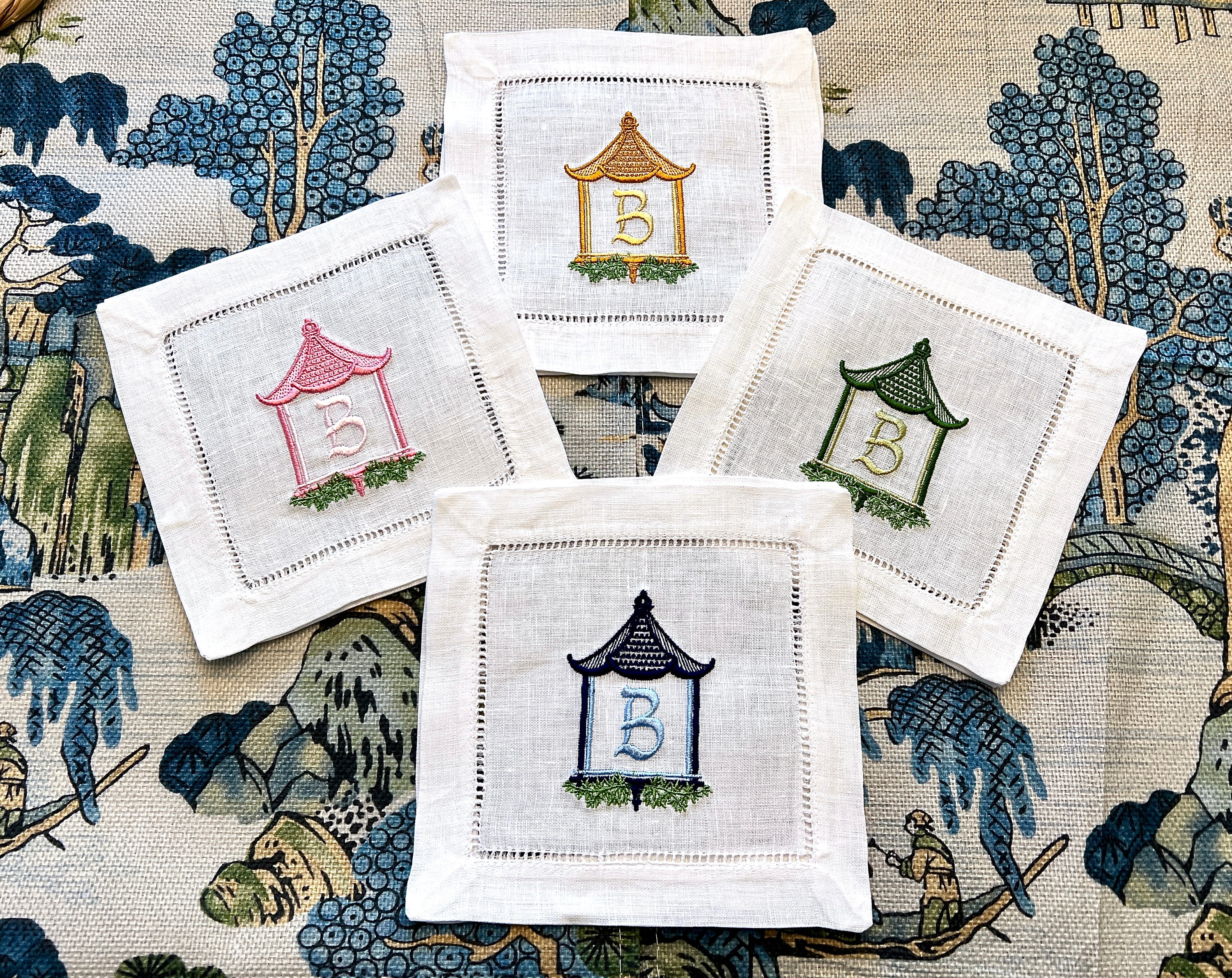 洋書 Monograms and Antique Linens 51raIAaMbrL._AC_SY200_QL15_.jpg