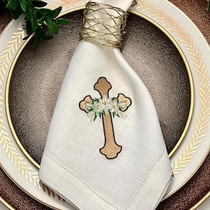 Embroidered Cross with Lilies, Easter, Baptism Linen Hemstitch Dinner Napkins Set of Four bild 3