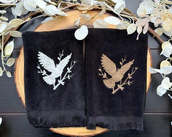 Embroidered Owl Fingertip Towels Set of Two